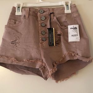 Dusty rose high waisted shorts 🦋